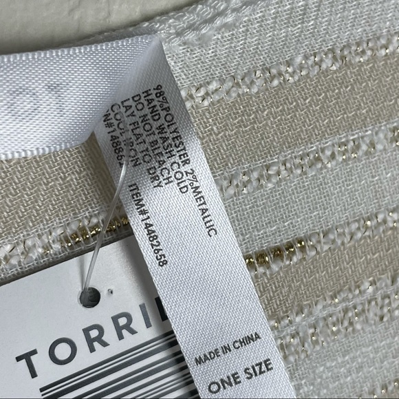 Torrid Ivory Metallic Neutral Stripe Ruana NWT - Picture 7 of 10